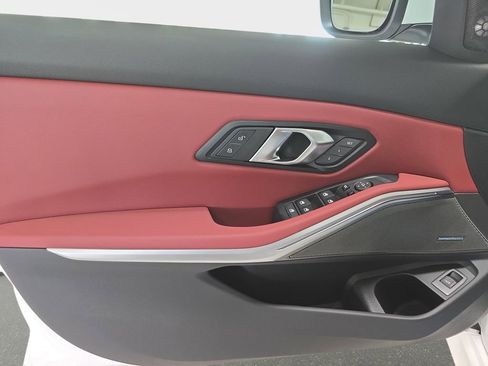 New 2026 BMW 330i xDrive Sedan w/ Driving Assistance Package image 21