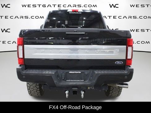 Used 2022 Ford F350 Platinum w/ FX4 Off-Road Package AWD/4WD image 4