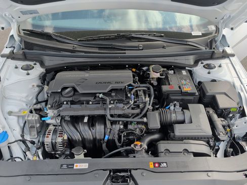 New 2026 Hyundai Elantra Sport FWD image 16