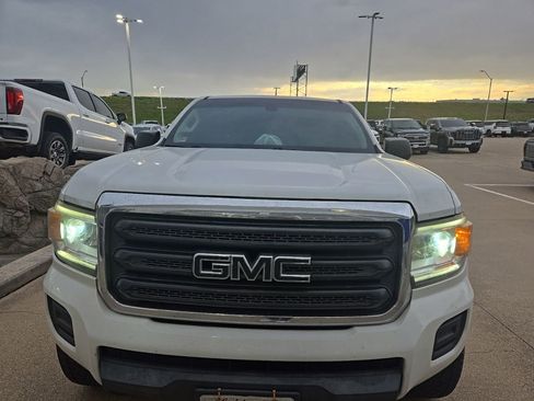 Used 2018 GMC Canyon W/T w/ Convenience Package RWD image 5