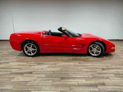 Used 2003 Chevrolet Corvette Convertible w/ Preferred Equipment Group1 image 16