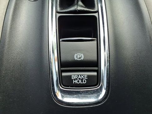 Used 2019 Honda HR-V EX-L image 19