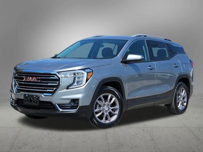 Used 2024 GMC Terrain SLT