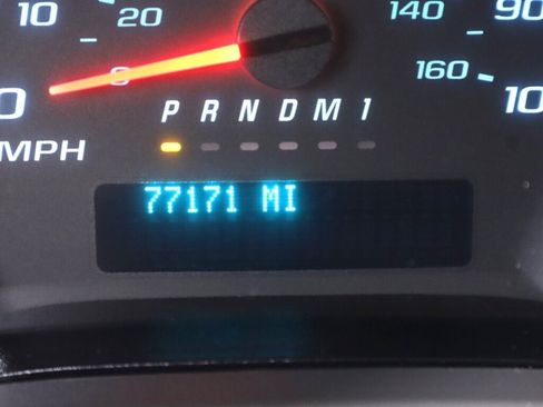 Used 2023 Chevrolet Express 2500 Extended w/ Driver Convenience Package RWD image 15