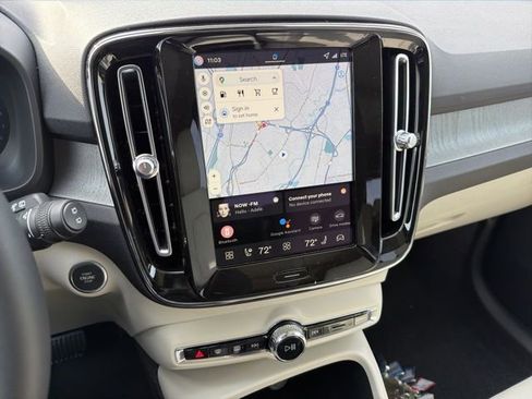 New 2026 Volvo XC40 B5 Plus w/ Protection Package Premier image 15