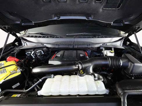 Used 2025 Ford F150 Raptor AWD/4WD image 40