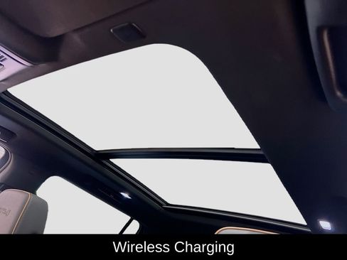 Used 2023 GMC Yukon XL AT4 image 24