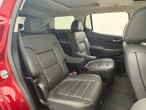 Used 2022 GMC Acadia Denali w/ Denali Ultimate Package FWD image 38