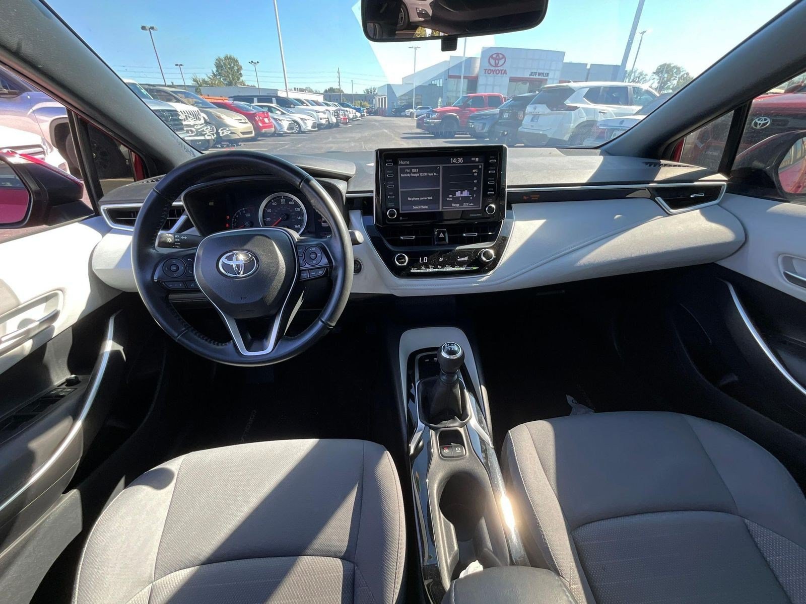 Used 2021 Toyota Corolla SE FWD image 7