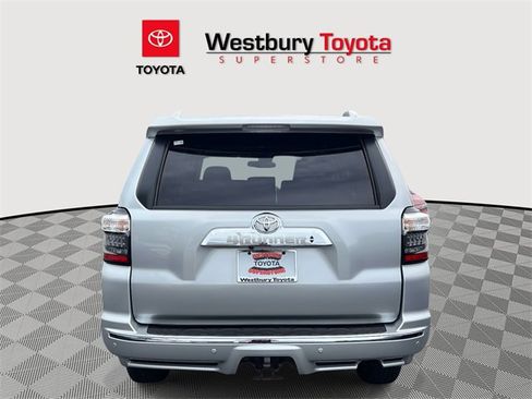 Certified 2024 Toyota 4Runner Limited image 9