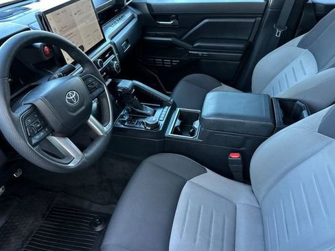 Used 2024 Toyota Tacoma TRD Sport w/ TRD Sport Upgrade Package image 11