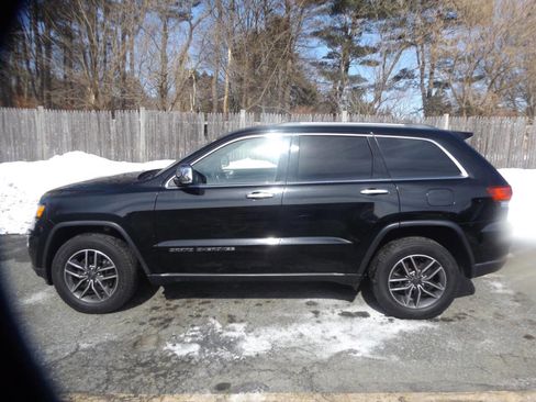 Used 2020 Jeep Grand Cherokee Limited image 2
