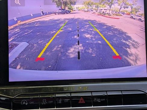 Used 2023 Jeep Compass Limited image 13