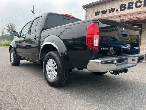 Used 2016 Nissan Frontier SV AWD/4WD image 8