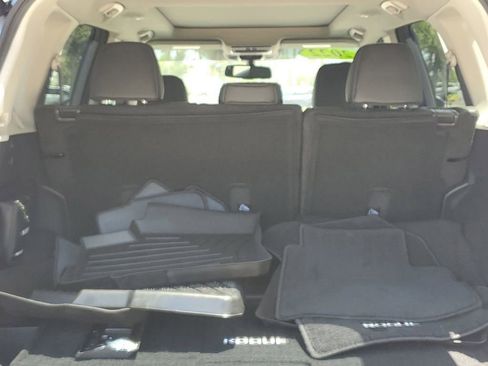 Used 2022 Nissan Rogue SL image 14