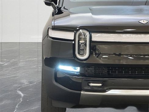 Used 2023 Rivian R1S Launch Edition image 14