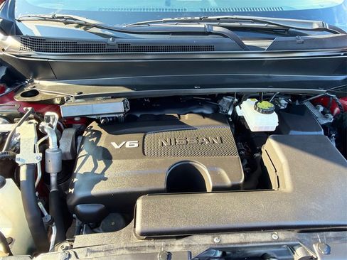 Used 2020 Nissan Pathfinder SL w/ Cargo Package image 32