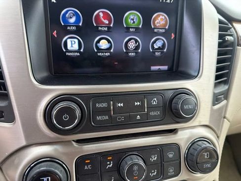 Used 2015 GMC Yukon XL Denali w/ Premium Package AWD/4WD image 55