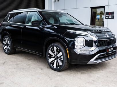 New 2025 Mitsubishi Outlander AWD