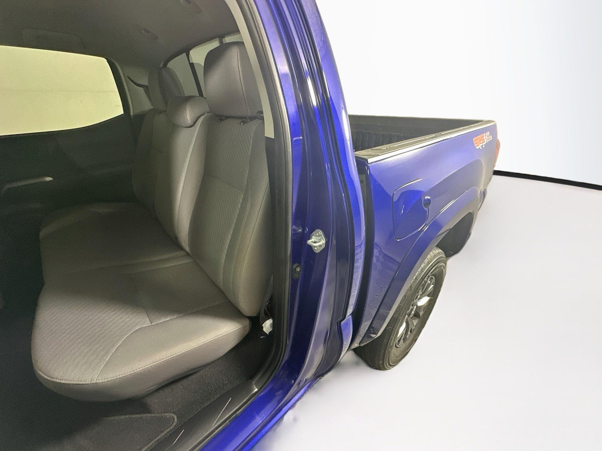 Certified 2023 Toyota Tacoma SR5 w/ Technology Package RWD image 26