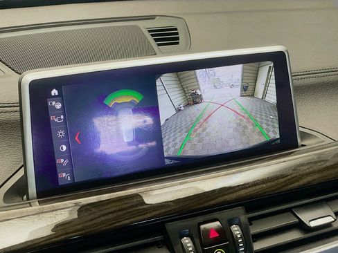 Used 2021 BMW X1 xDrive28i w/ Convenience Package image 10