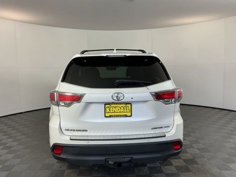 Used 2016 Toyota Highlander Limited AWD/4WD image 6