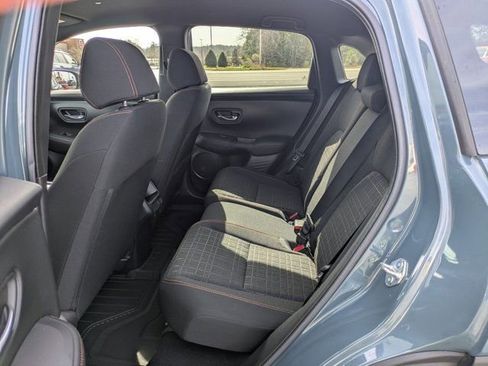 Used 2024 Honda HR-V Sport image 13