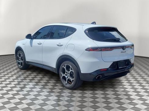 Used 2024 Alfa Romeo Tonale Veloce AWD/4WD image 4