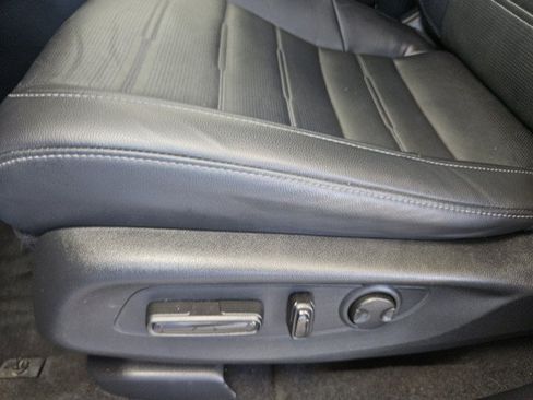 Used 2023 Honda CR-V EX-L image 31