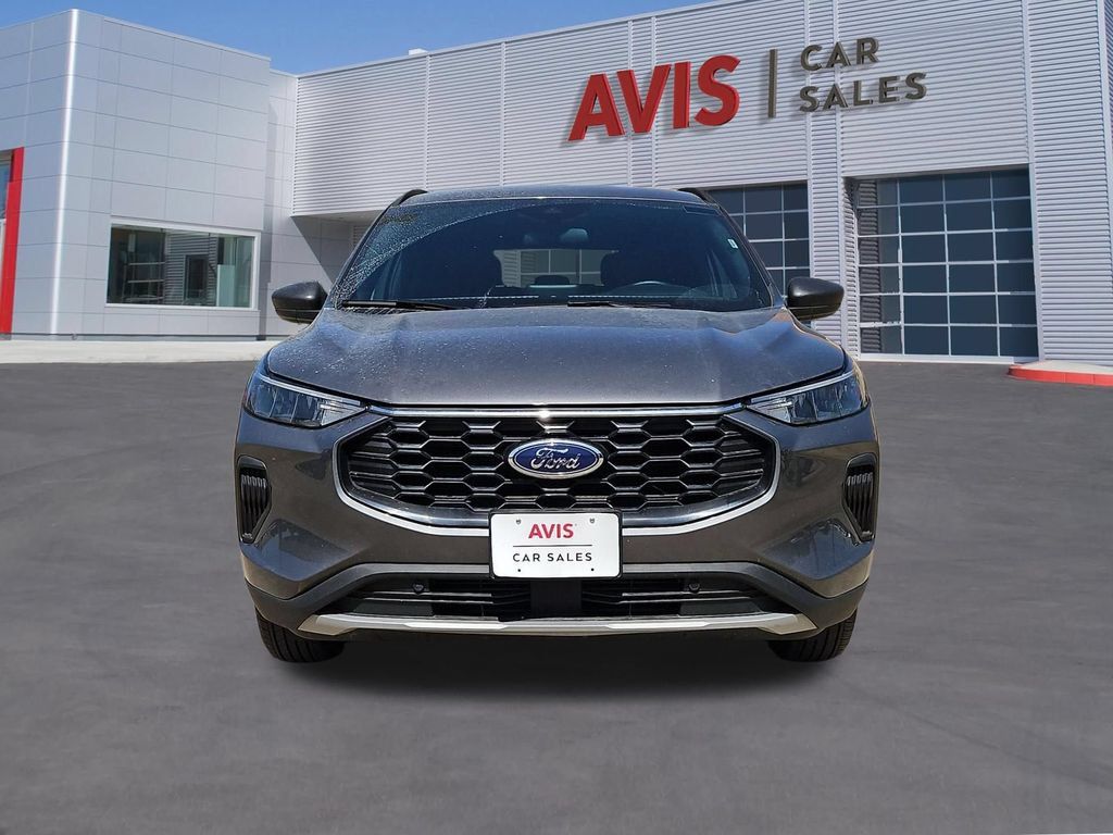 Used 2025 Ford Escape ST-Line AWD/4WD image 2