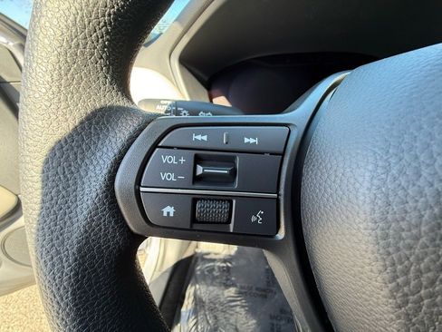 New 2026 Honda HR-V LX image 20