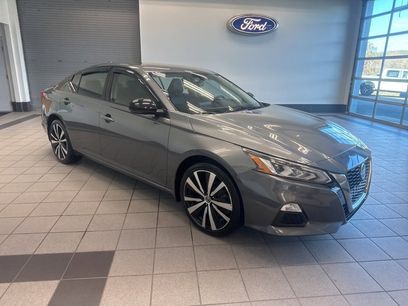 Used 2019 Nissan Altima 2.5 SR w/ SR Premium Package