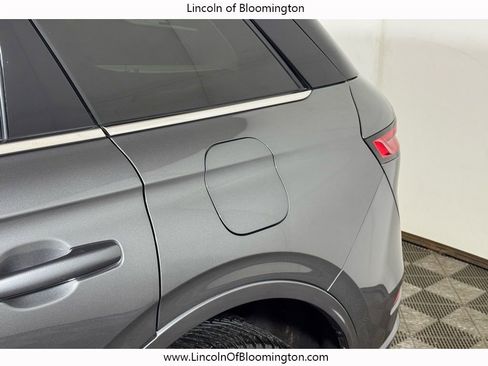 Used 2022 Lincoln Corsair Reserve w/ Equipment Group 201A image 14