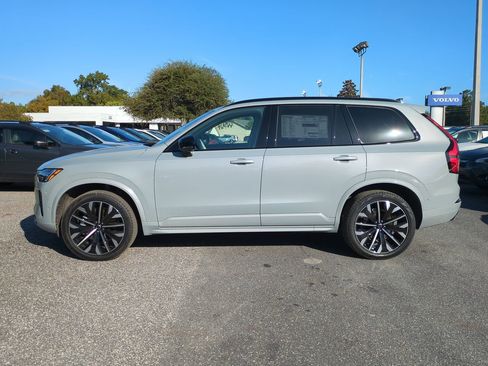 New 2026 Volvo XC90 B6 Ultra image 7