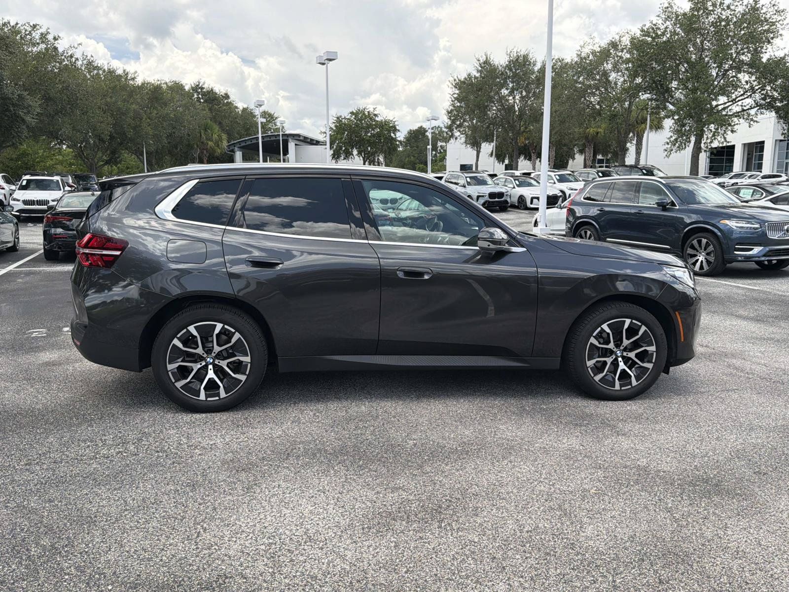 Used 2026 BMW X3 xDrive30i AWD/4WD image 3