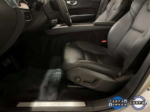 Used 2023 Volvo XC60 B5 Plus image 66