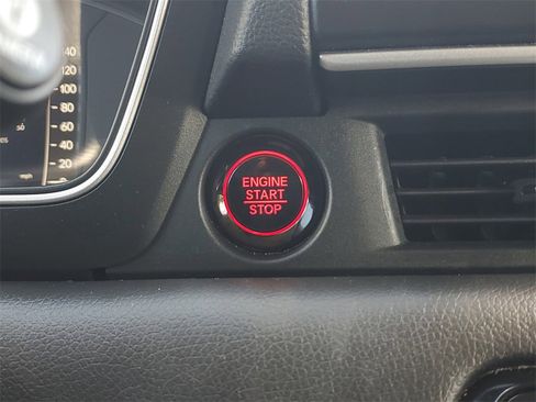 Used 2023 Honda Pilot Elite image 34