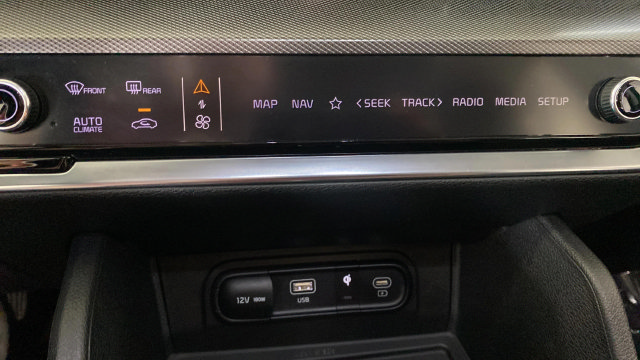 Used 2023 Kia Sportage SX AWD/4WD image 14