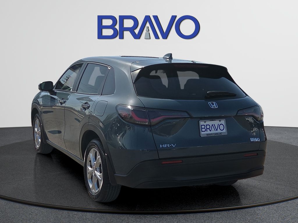 Used 2024 Honda HR-V LX image 3