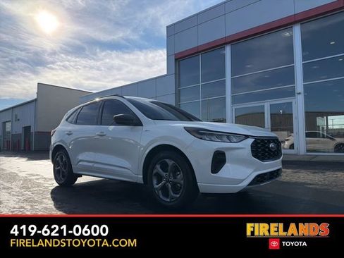 Used 2024 Ford Escape ST-Line w/ Tech Pack #1 image 1