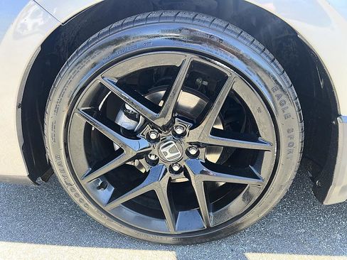 Used 2022 Honda Civic Sport image 9