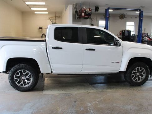Used 2022 GMC Canyon AT4 w/ Trailering Package AWD/4WD image 11
