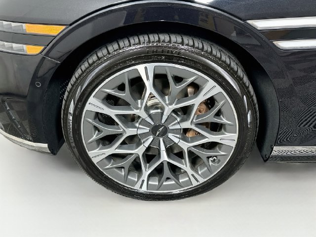 Used 2023 Genesis G90 3.5T AWD/4WD image 39