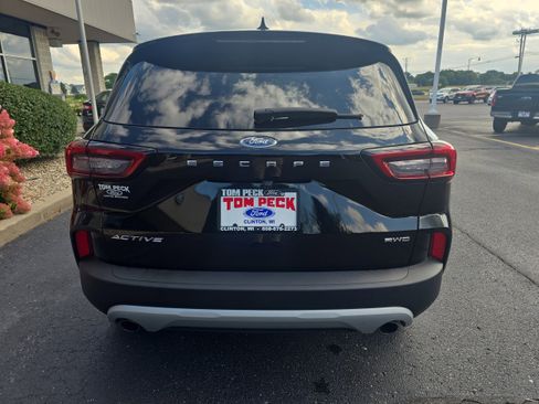Used 2023 Ford Escape Active image 7