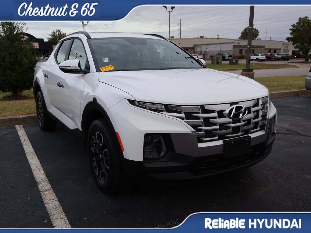 Certified 2024 Hyundai Santa Cruz SEL w/ Activity Package FWD image 2