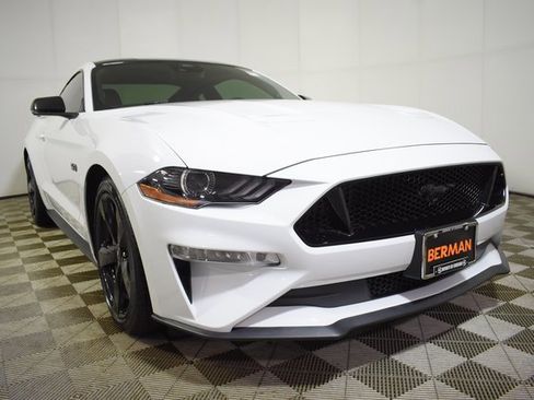 Used 2022 Ford Mustang GT Premium w/ Equipment Group 401A image 3