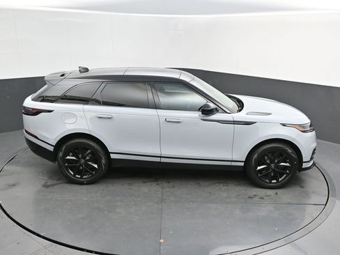 New 2026 Land Rover Range Rover Velar Dynamic SE image 31
