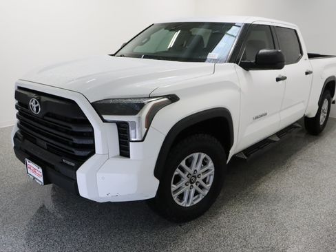 Used 2025 Toyota Tundra SR5 AWD/4WD image 2