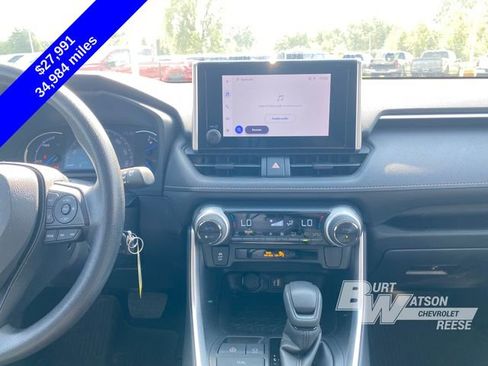 Used 2024 Toyota RAV4 LE image 18