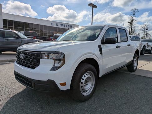 New 2026 Ford Maverick XL w/ Equipment Group 101A image 8